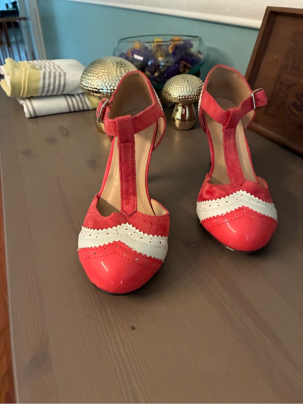 Chase + Chloe Coral and White T-Strap Heels with Ankle Buckle
